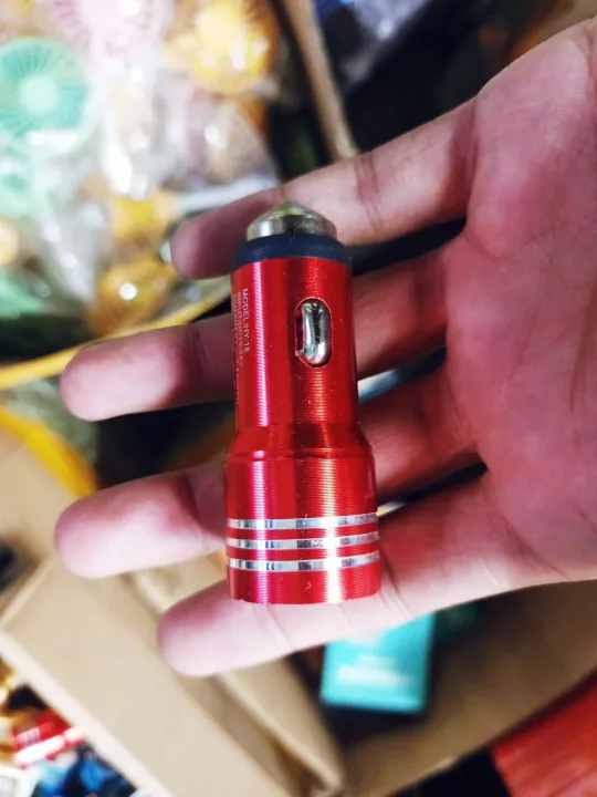 Car%20USB%20Turbo%20Electric%20Charger%20%7C%20Fast%20Charging%20Adapter%20for%20Mobile%20Phones%20%7C%20In-Car%20USB%20Power%20Supply%20-%20Image%204