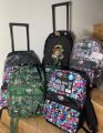 Smiggle UK **Backpack + 3 pcs bundle set **Year end sales **100% Authentic **Made in UK **Green or Blue. 