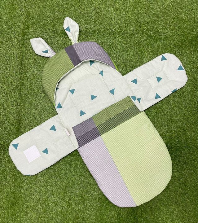 Baby%20Swaddle%20Export%20quality%20for%20Newborn%20baby%20and%20different%20colours%20and%20designs%20-%20Image%204