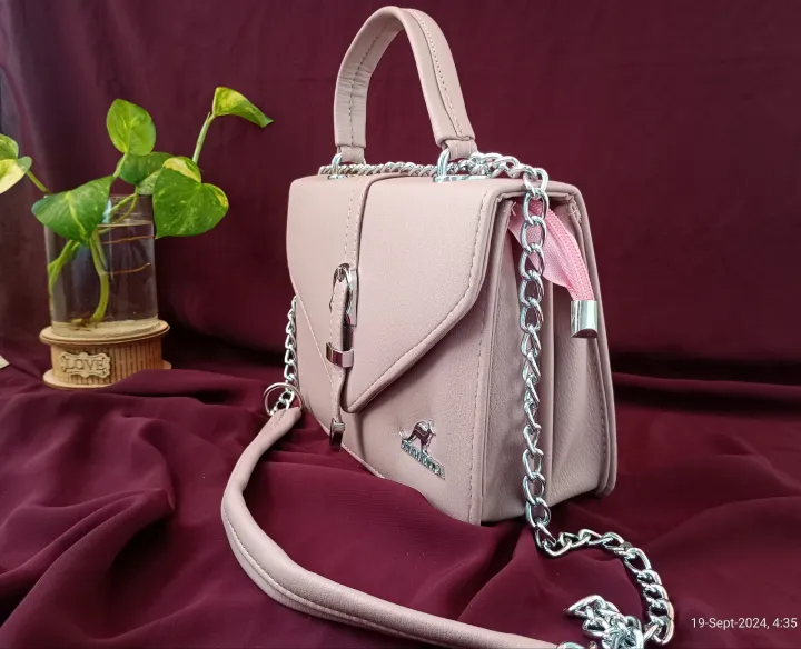 Premium%20Leather%20Side%20Bag%20-%209x6x4%20inch%20-%20Imported%20Quality%20-%20Image%209