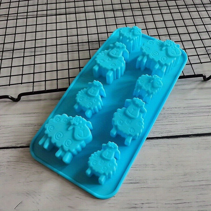 1pc%208%20Holes%20Sheep%20Animal%20Shaped%20Soap%20Silicone%20Mold%20DIY%20-%20Image%205