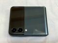 Samsung Galaxy Z Flip 3. 