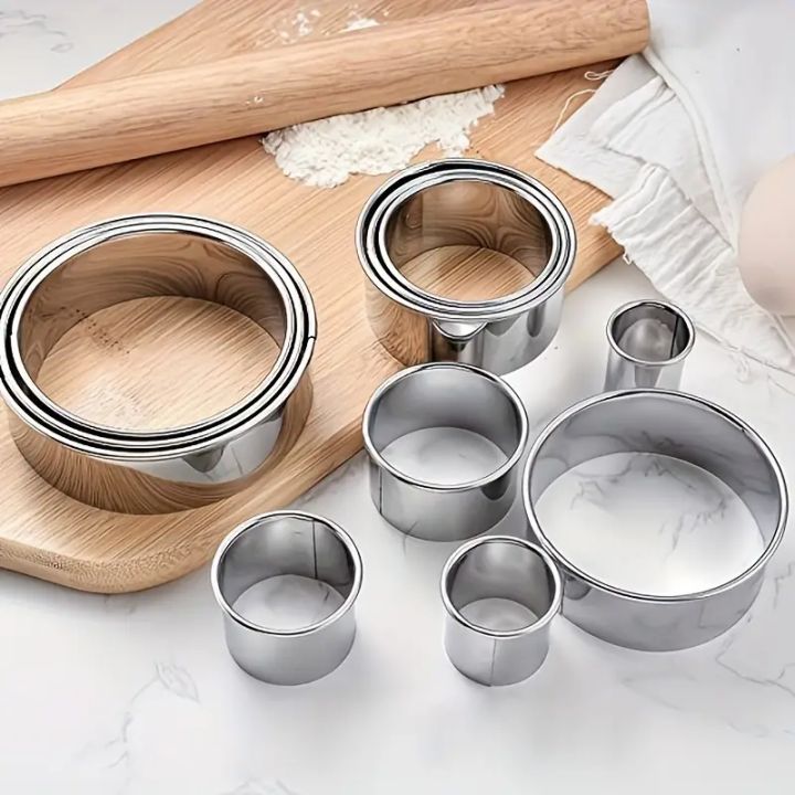 11/12PC%20Stainless%20Steel%20Mousse%20Round%20Cookie%20Biscuit%20Cutters%20DIY%20Dumpling%20Cutter%20Professional%20Pastry%20Baking%20Circle%20Ring%20Molds%20Set%20-%20Image%205