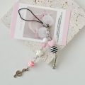 Y2K Phone Charms Pink Guitar Radio Keychain Microphone Pendant Key Ring Bag Phone Lanyard Cute Accessory for Girls Women Jewelry.