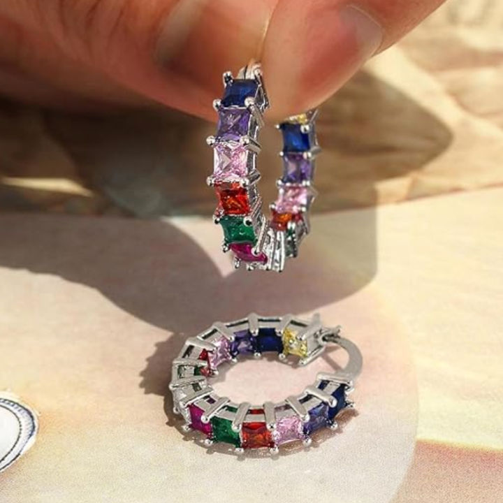 Huitan%20Princess%20Square%20Cubic%20Zirconia%20Hoop%20Earrings%20Luxury%20Trendy%20Ear%20Circle%20Earrings%20for%20Women%20Fashion%20Versatile%20Female%20Jewelry%20-%20Image%207