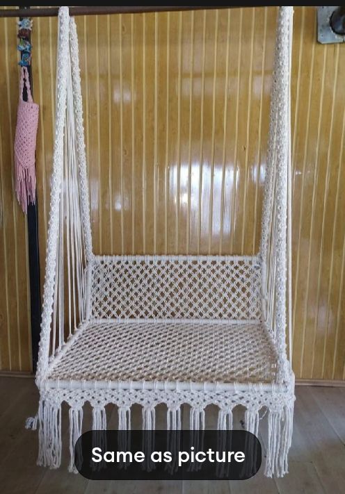 SQUARE%20Chair%20Swing%20For%20all%20age%20people%20100%20kg%20weight%20capacity%20-%20Image%202