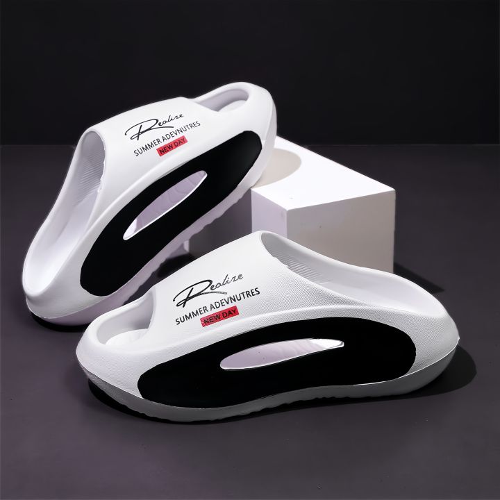 Lightweight%20EVA%20men's%20slide%20%7C%20Black%20and%20white%20cartoon%20design,%20exposed%20toes,%20comfortable%20all%20year%20round,%20casual%20indoor/outdoor%20us%20-%20Image%206