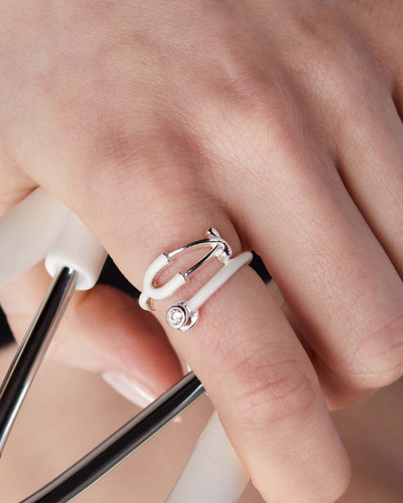 stethoscope%20ring%20doctor%20ring%20nurse%20ring%20for%20girls%20and%20women%20-%20Image%206