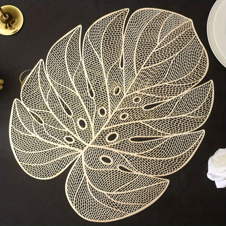 Fancy%20mats%20Table%20mats%20%20PVC%20soft%20leather%20Golden%20and%20silver%20available%20Clean%20and%20wipe%20wet%20clothes%20-%20Image%204