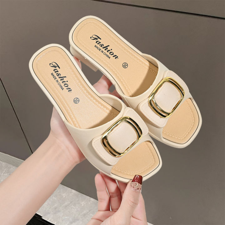 Women's%20Versatile%20Summer%20Sandals%20-%20Fashion%20Thick%20Sole%20Flip%20Flops,%20Non-Slip%20Durable%20Outdoor%20Slides%20for%20Beach/Street%20Wear%20-%20Image%208