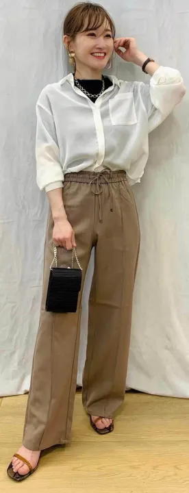 GU%20Japan%20Official%20Store%20Chain%20Cross%20Body%20Pouch%20-%20Discounted%20PU%20Leather%20Item,%20Authentic%20Japanese%20Fashion%20-%20Image%207