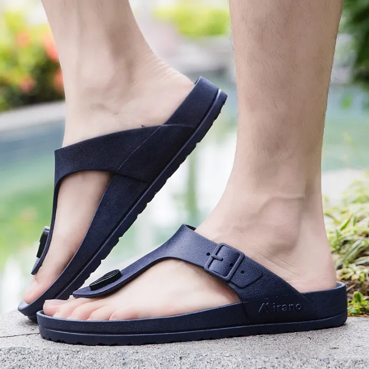 2026%20New%20Summer%20Flip-flops%20for%20Men,%20Anti-slip,%20Trendy%20and%20Casual%20Solid-color%20Beach%20Shoes%20-%20Image%203
