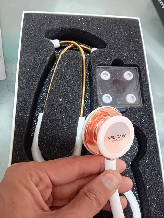 Stethoscope,%20Medicare%20Elite%20Series%20Stethoscope,%20white%20colour%20stethoscope,%20littmann%20stethoscope%20copy,%20%20clear%20and%20crisp%20sound%20stethoscope,%20-%20Image%207
