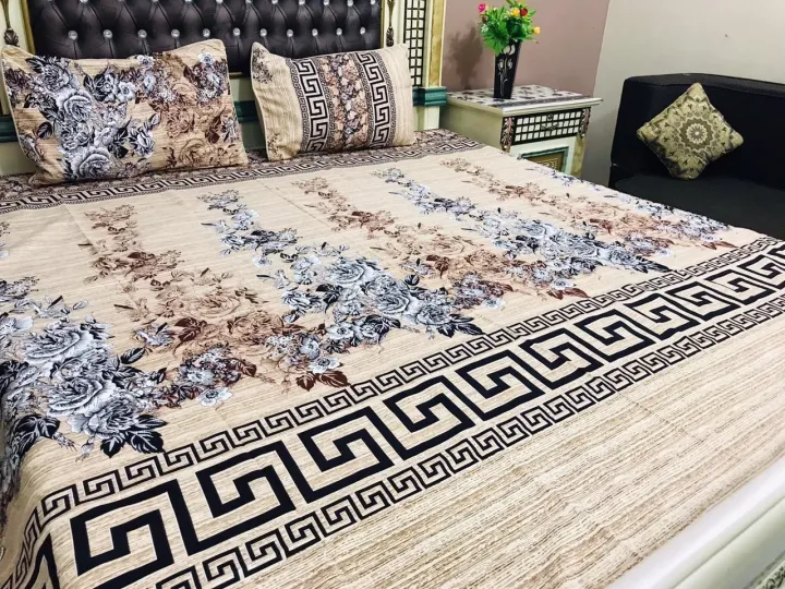 3PCS%20VERSACE%20DESIGN%20BEDSHEET%20SET%20KING%20SIZE-%20100%25%20PURE%20COTTON%20SATIN%20BEDSHEET%20FOR%20DOUBLE%20BED%20KING-%20PRINTED%20DESIGN%20BEDSHEET%20SET%20WITH%20PILLOW%20COVERS%20-%20Image%202