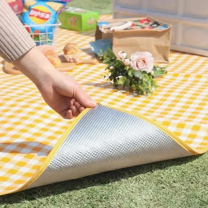 Outdoor%20Moisture-Proof%20Mat,%20Thickened%20Picnic%20Mat,%20Camping%20Field%20Waterproof%20Lawn%20Tent,%20Portable%20Floor%20Mat,%20Outdoor%20Beach%20Canvas%20-%20Image%203