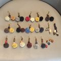 Detachable Shoe Charms Flower Pine Cone Pom Pom Tassel Wood Bead Kangaroo Decorations shoe lace charms for sneakers. 
