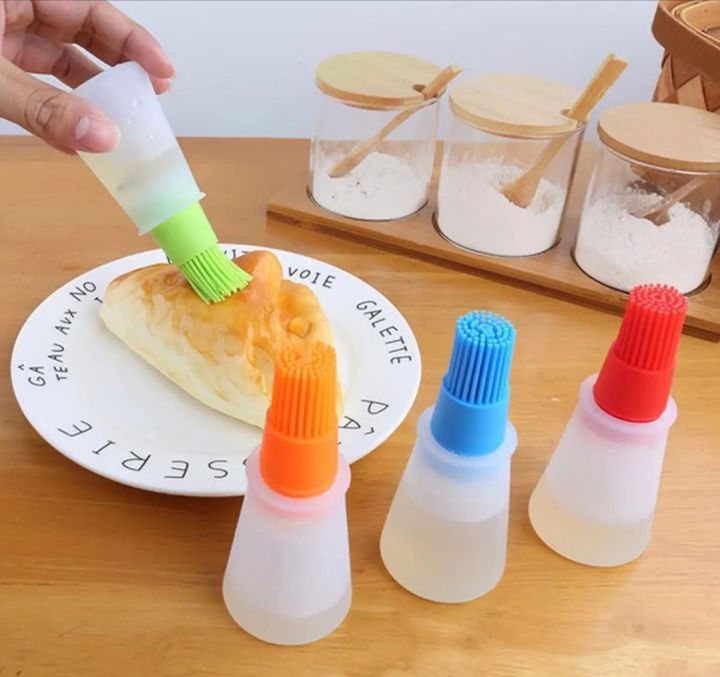 Oil Bottle Tool with Silicone Brush Heat Resistant BBQ Basting Barbecue Brush Cooking Frying Pastry Oil Brush