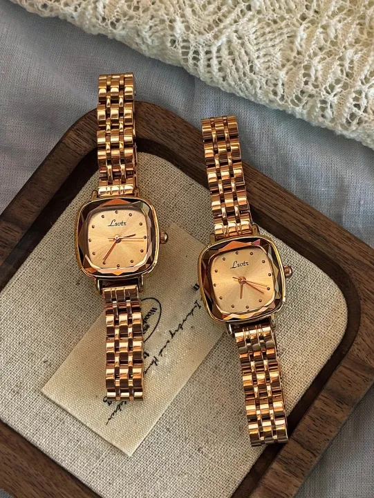 Luxury%20Women%20Watches%20Fashion%20Simple%20Square%20Quartz%20Watch%20Casual%20Women%20Watch%20Business%20Folding%20Alloy%20Ladies%20Clock%20Relogio%20Feminino%20-%20Image%203