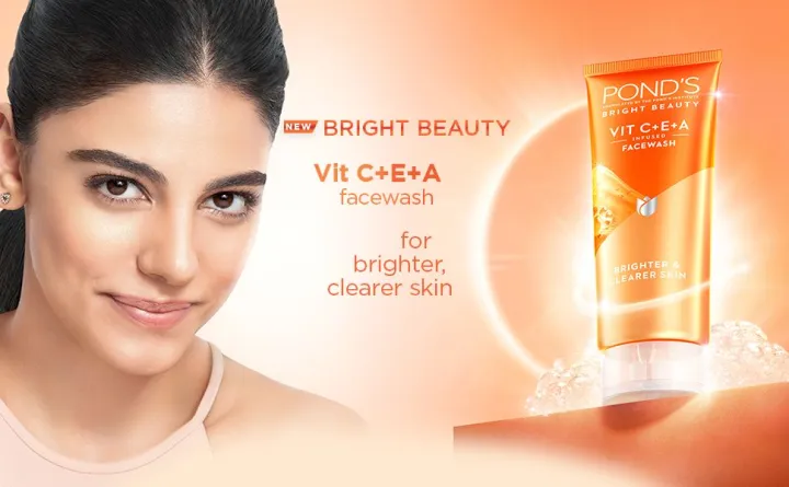 POND'S%20Bright%20Beauty%20Vit%20C+E+A%20Gel%20Face%20Wash%2050g%20-%20Image%204