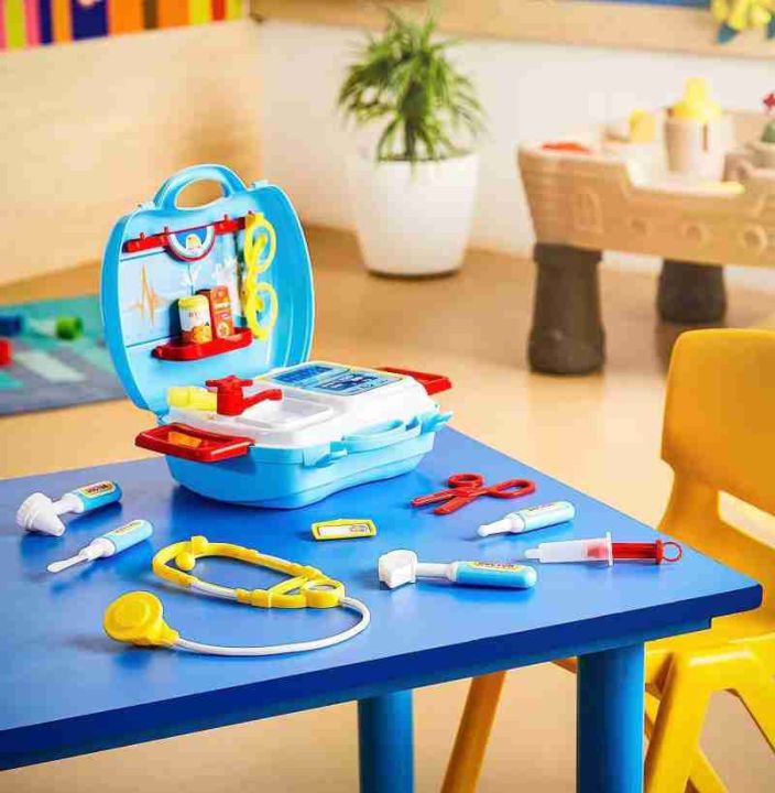 Future%20Little%20Doctor%20PlaySet%20Suitcase%20Of%2019%20Pcs%20Clinical%20Accessoroes%20kit%20Medical%20Center%20And%20Role%20Play%20For%20Kids%20Girls%20And%20Boys-%20Be%20The%20Best%20Doctor%20-%20Image%206