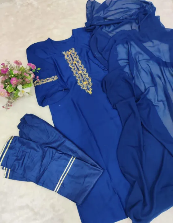 Embroidery%20Readymade%20Dress%20Women%20Party%20Wear%20Elegant%20Suit%20With%20Detailed%20Thread%20Work%20And%20Dupatta%20-%20Image%205