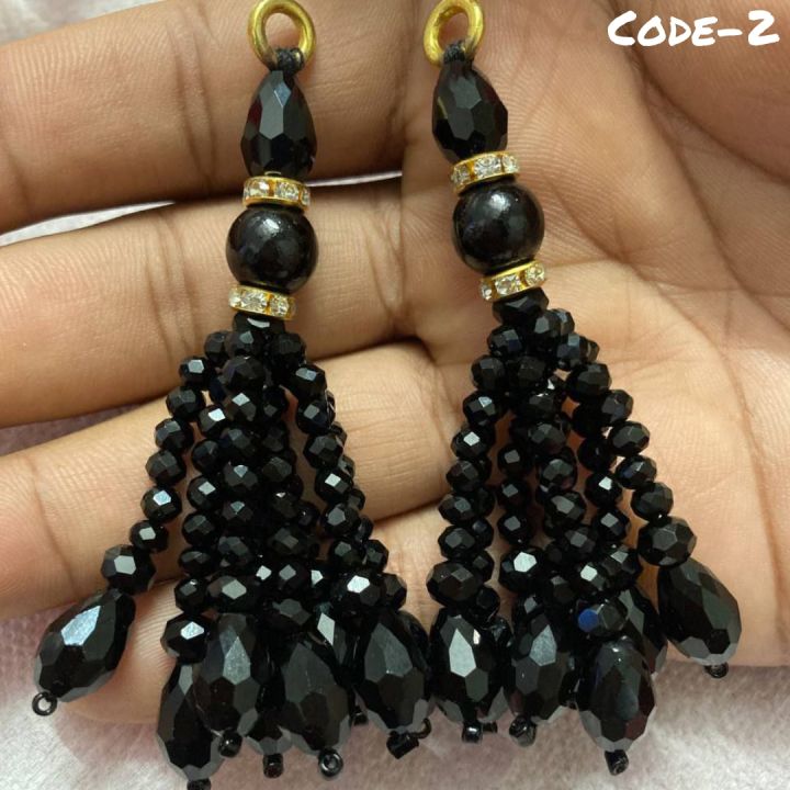 Fancy%20Dress/Blouse%20Jhul%20Tassel%20-%20Pearl,%20Cowrie%20&%20Crystal%20Design%20-%20Image%202