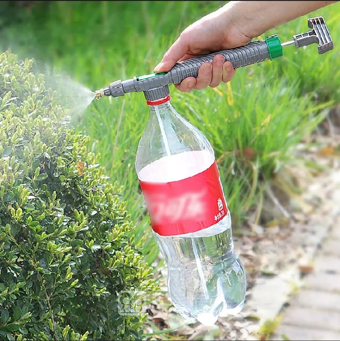 Manual%20high%20pressure%20spray%20air%20pump%20adjustable%20drinking%20water%20bottle%20-%20Image%203