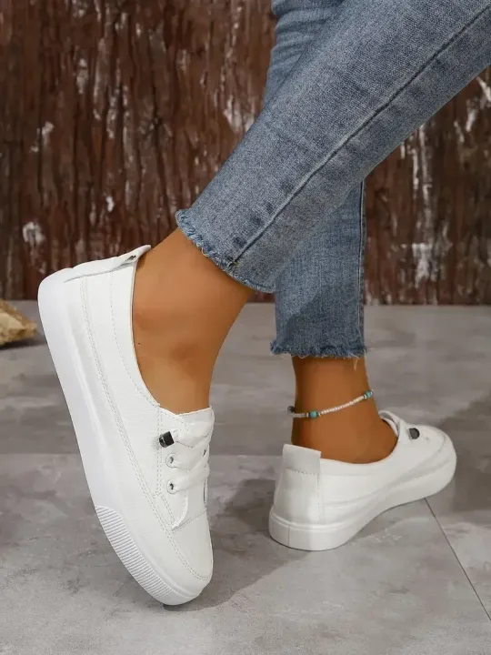 2024%20Spring/Summer%20Fashion%20New%20Mesh%20Shallow%20Mouth%20Casual,%20Comfortable%20and%20Breathable%20Round%20Toe%20Flat%20Walking%20Sports%20Shoes%20-%20Image%205