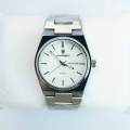 "POEDAGAR 930 Luxury Men's Watch – Precision Quartz Movement & Sophisticated Style".