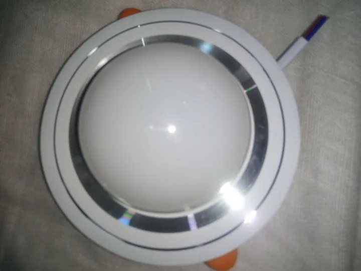 SMD%2012%20watt%20Led%20Moon%20Shape/%20SMD%2013%20watt%20Egg%20shape/Down%20light%20/Smd%20led%20lights/%20smd%20bulbs%20Ac%20-%20Image%202