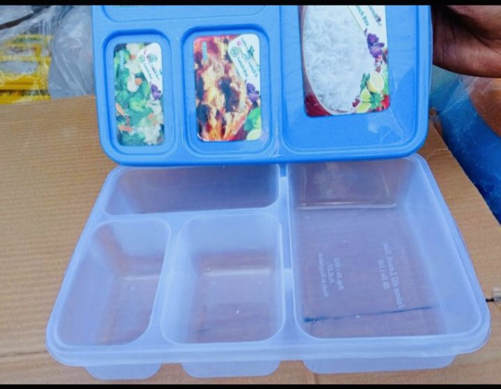 Plastic%20Lunch%20Box%201%20pes%20set%20-%20Image%203