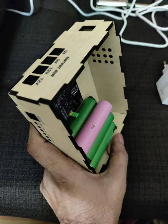 Ups%20Wooden%20box%20DIY%20-%20Image%205