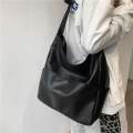 New Design Armpit Bag For Women With Large Capacity Retro Simple Tote Shoulder Bag. 