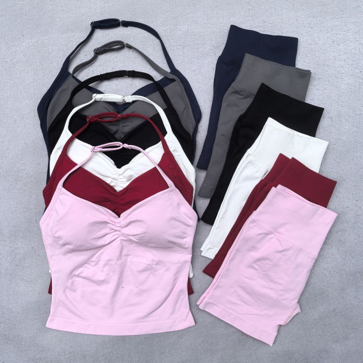 New Seamless Yoga Set Women 2Pcs Padded Halter Tank Top Scrunch Butt Lifting Gym Shorts Set Summer Sportswear Workout Clothes