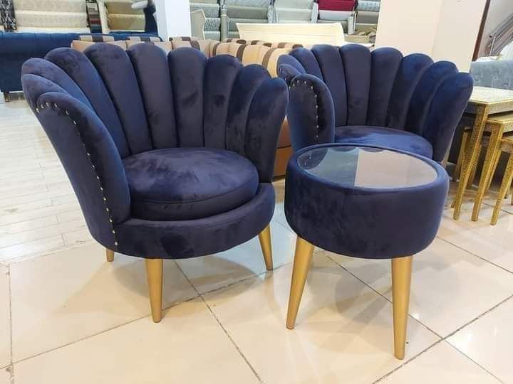 Flower%20chairs%20-%20Image%204