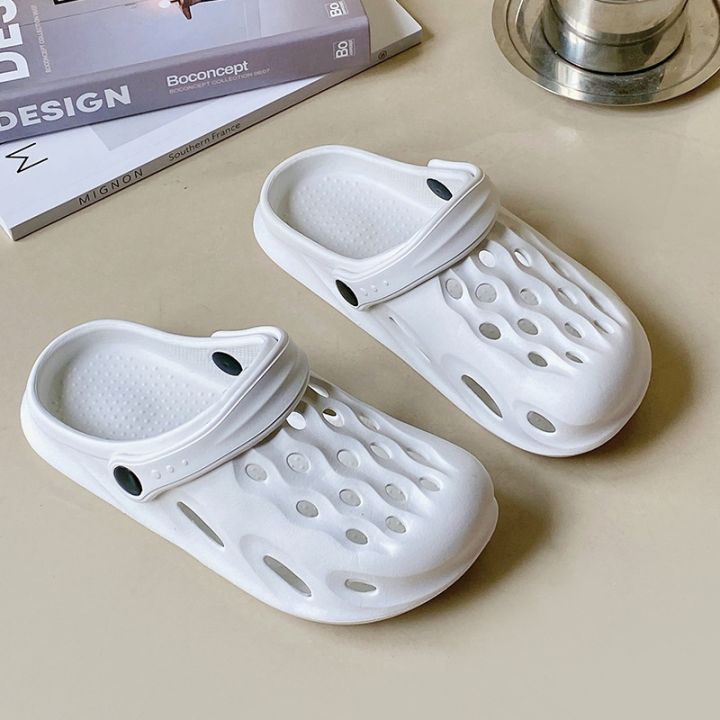 Fashion%20Women%20Slippers%20New%20Summer%20Slippers%20Outdoor%20Beach%20Slippers%20Classic%20Soft%20Men%20Garden%20Slippers%20Home%20Men%20Clogs%20Slippers%20-%20Image%207