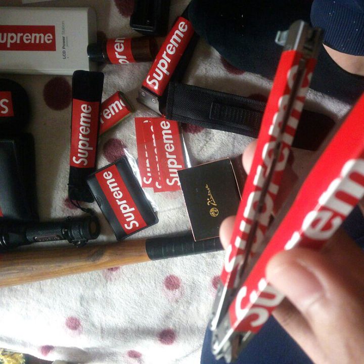 %F0%9F%92%A5Ready%20to%20ship%F0%9F%92%A56%20baht%20per%20piece!!%20sup%20Supreme%20sticker%20waterproof%20sticker%20different%20pattern,%201%20piece%20-%20Image%208