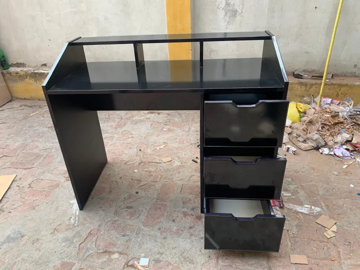 White%20Wooden%20Gaming%20Desk%20studying%20and%20more,%20home%20office%20desk%20,computer%20table%20for%20pc%20,laptop%20table%20-%20Image%205