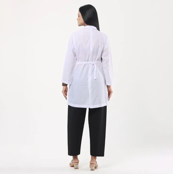 Torre%20Febric%20Female%20Doctors%20and%20Female%20Medical%20Students%20White%20Apron%20With%20Half%20and%20Full%20Sleeve/Lab%20Apron%20-%20Image%203