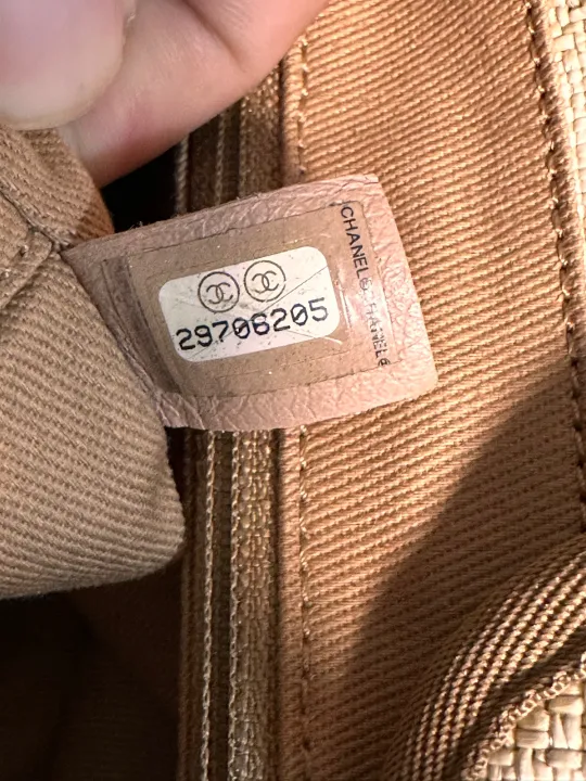 Chanel%20Deauville%20Tote%20bag%20-%20Image%207