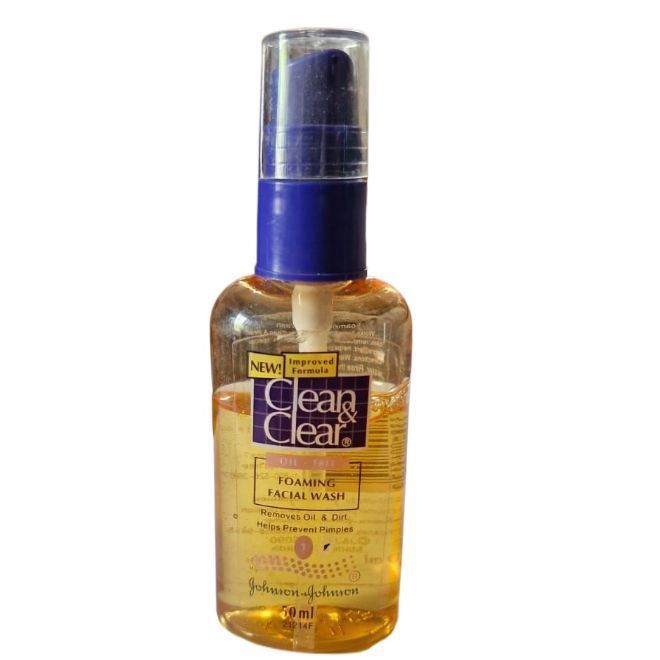 Clean and Clear foming facial wash 50ml