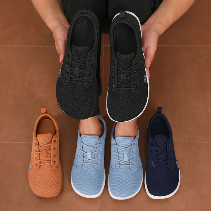 Simple%20Wide%20Footed%20Men%20and%20Women%20Universal%20Mesh%20Breathable%20Sports%20Shoes%20Lightweight%20Casual%20Flat%20Shoes%20Summer%20Cool%20Walking%20Shoes%20-%20Image%203