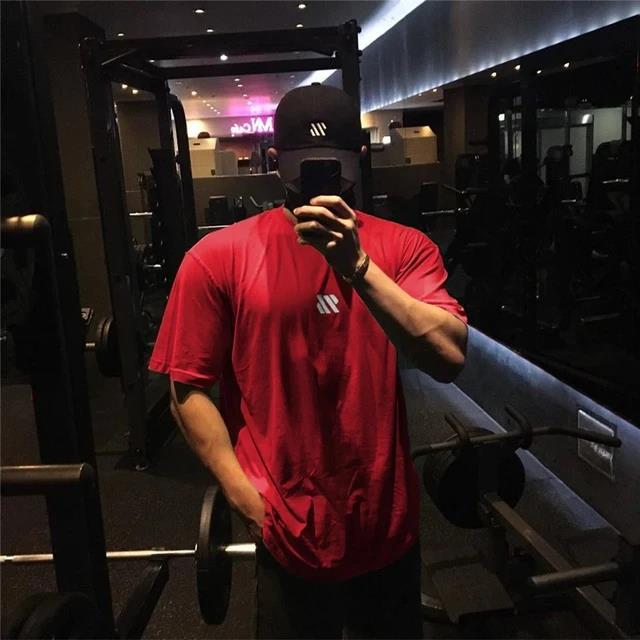 Men%20Brand%20Sports%20t%20shirt%20Men%20Short%20sleeve%20Cotton%20T-shirt%20Fitness%20Bodybuilding%20loose%20Running%20t%20shirt%20Male%20Summer%20Training%20tops%20-%20Image%207