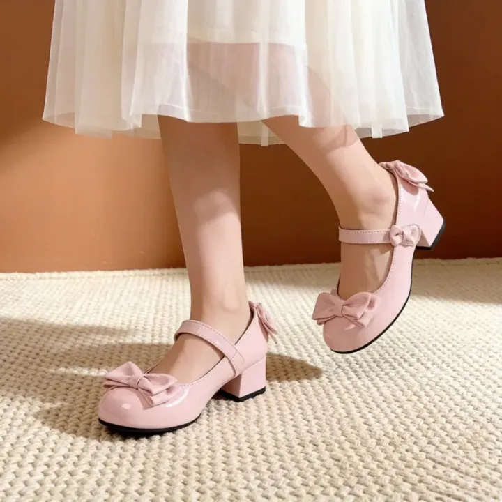 Women's%20Lolita-Style%20Mary%20Jane%20Shoes,%20Round%20Toe%20Bow%20Patent%20Leather%20Pumps,%20Suitable%20for%20Daily,%20Cosplay,and%20Sweet%20Outfits.%20-%20Image%205