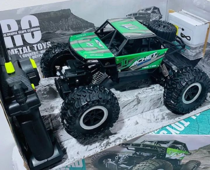 Rechargeable%20RC%204%20Wheel%20off-road%20Metal%20Monster%20Truck%20Remote%20Control%20Car%202.7Mhz%20High%20Speed%2050%20Degree%20Slope%20Climbing%20Scale%201:14%20Four%20Drive%20Output%20Vehicle%204WD%20Racing%20Truck%20Toys%20-%20Image%204