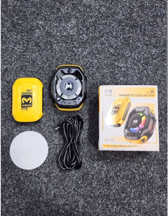 Memo%20CX12%20Magnetic%20Semiconductor%20Phone%20Cooler%20-%20RGB%20Radiator%20Cooling%20Fan%20for%20Mobile%20Gaming%20-%20Image%205