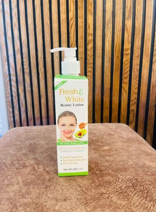 Fresh%20&%20White%20Whitening%20Lotion%20-%20Image%202