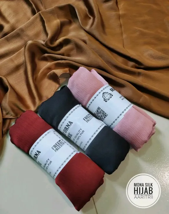 Zoom%20Hijab%20Mona%20Silk%20Hijab%20-%20Image%208