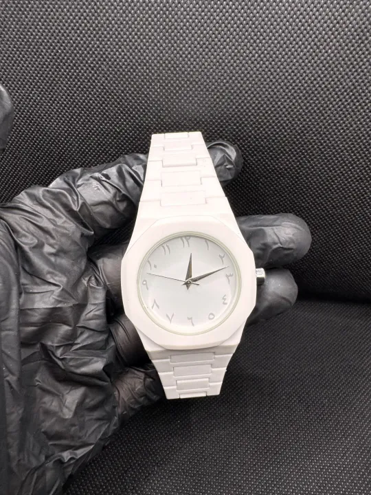 Most%20Treading%20Arabic%20Aura%20Watch%20Premium%20Stainless%20Steel%20Luxury%20Wrist%20Watch%20for%20Men%20Full%20White%20Colour%20-%20Image%204