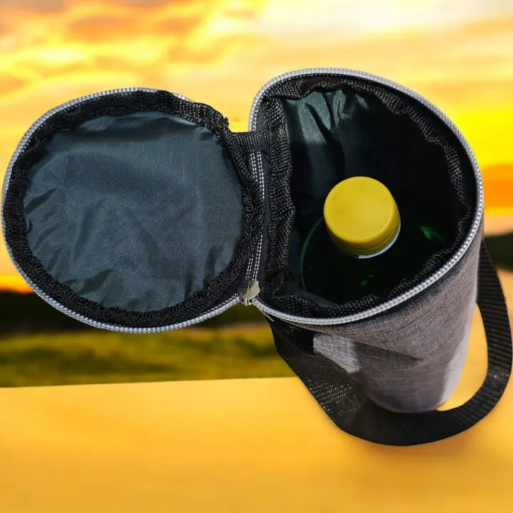 Insulated%201.5%20Liter%20Water%20Bottle%20Cover%20Water%20Bottle%20Bag%20%20Water%20Bottle%20Pouch,%20Water%20cooling%20bottler%20Cover%20keeps%20water%20cool%20-%20Image%202